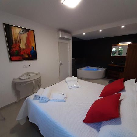 Villa Rasoa Chambre Love Agde Buitenkant foto